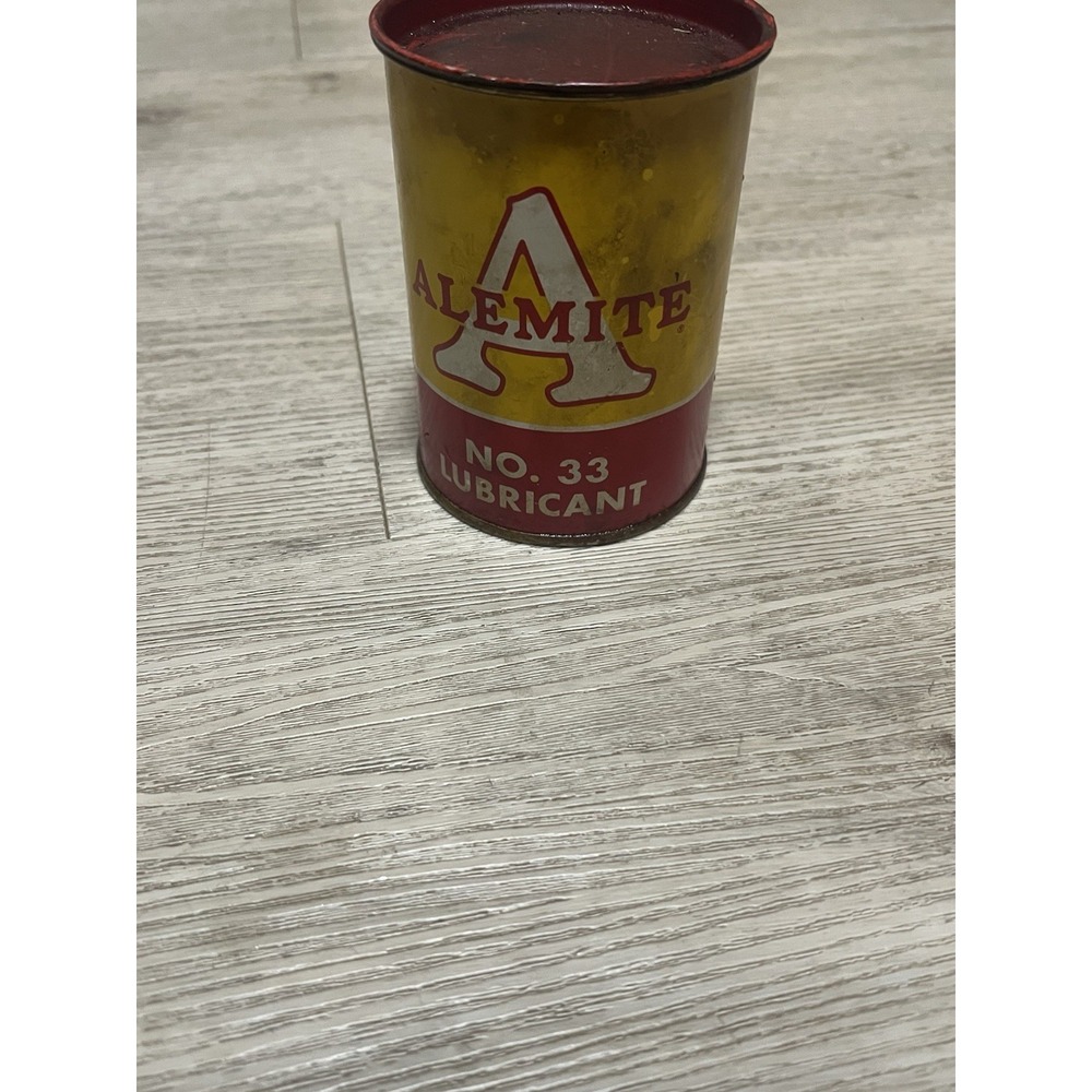 Alemite Wheel Bearing Lubricant 1 LB Vtg Can Stewart Warner Gas Oil Advertising